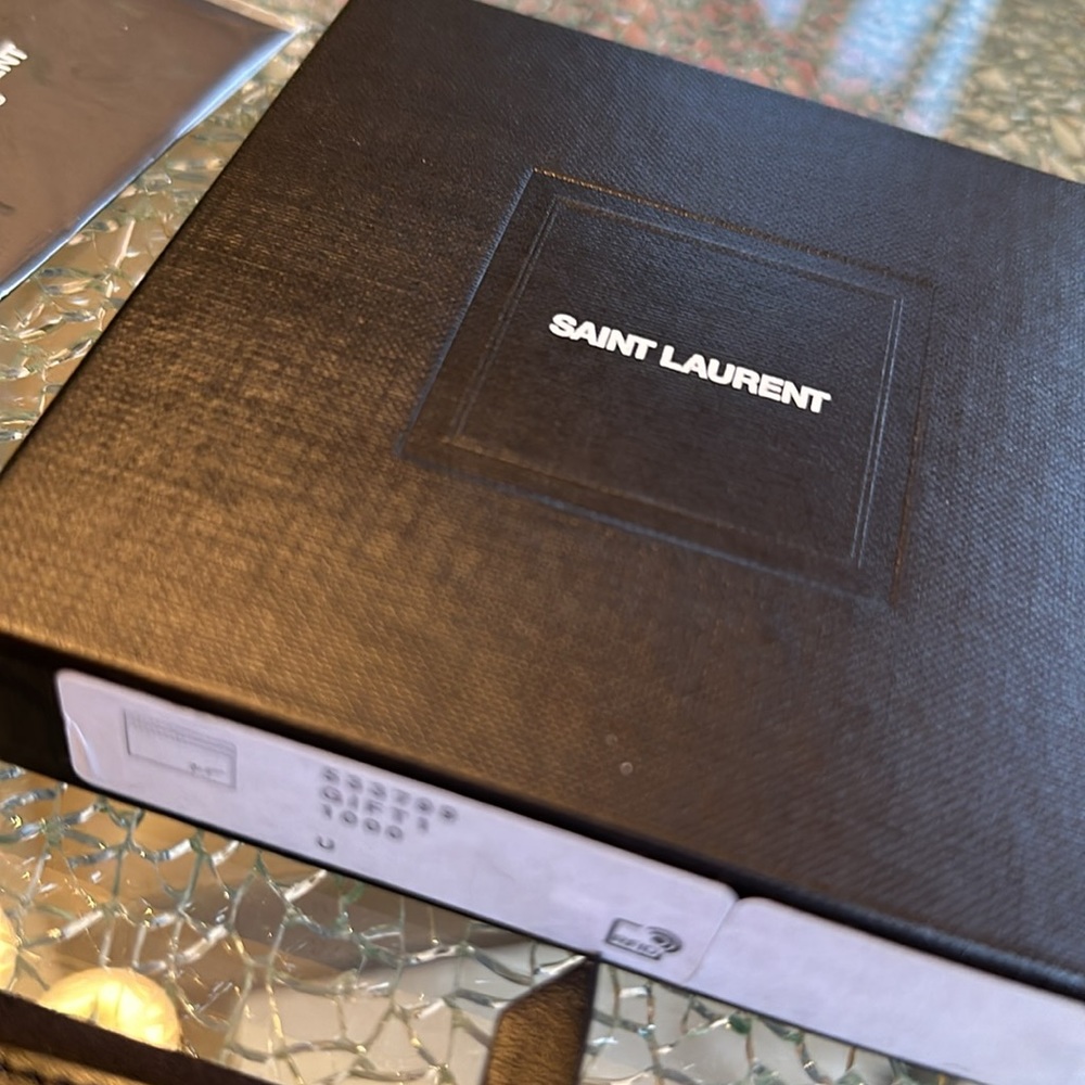 YVES SAINT LAURENT FOR YOU ALL INCLUSIVE MIRROR, BOX, EVERYTHING - Picture 7 of 7